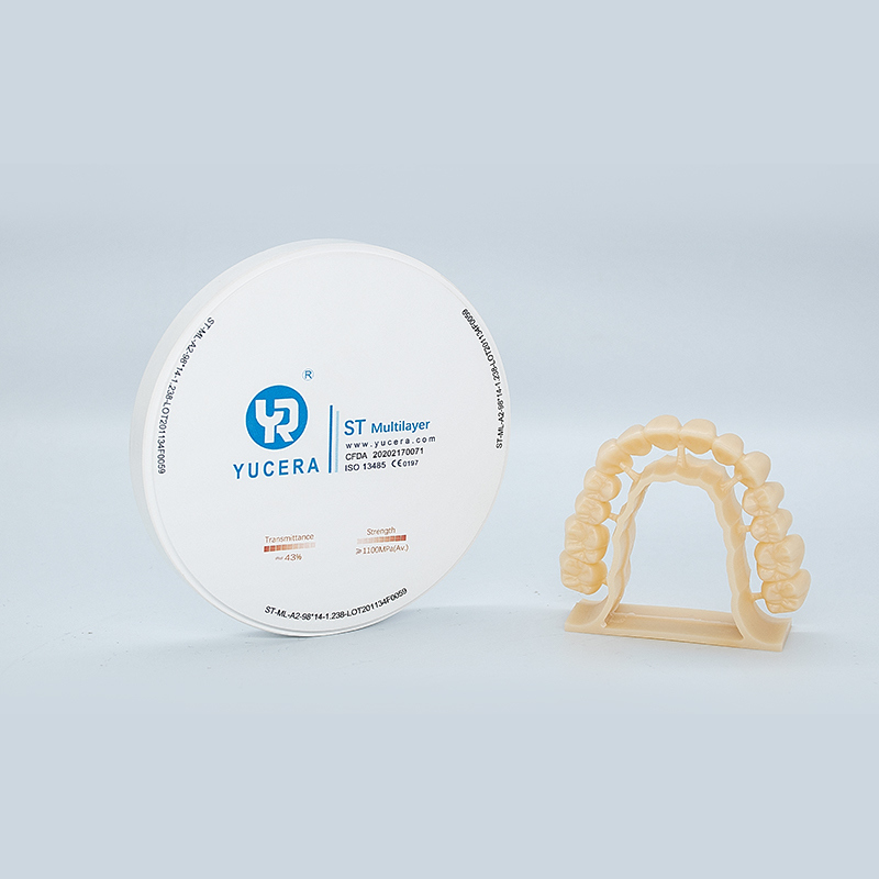 Bloc de zircone multicouche Yucera ST Multicouche CAD CAM Céramique Zircone Matériaux dentaires Équipements dentaires Disque de zircone