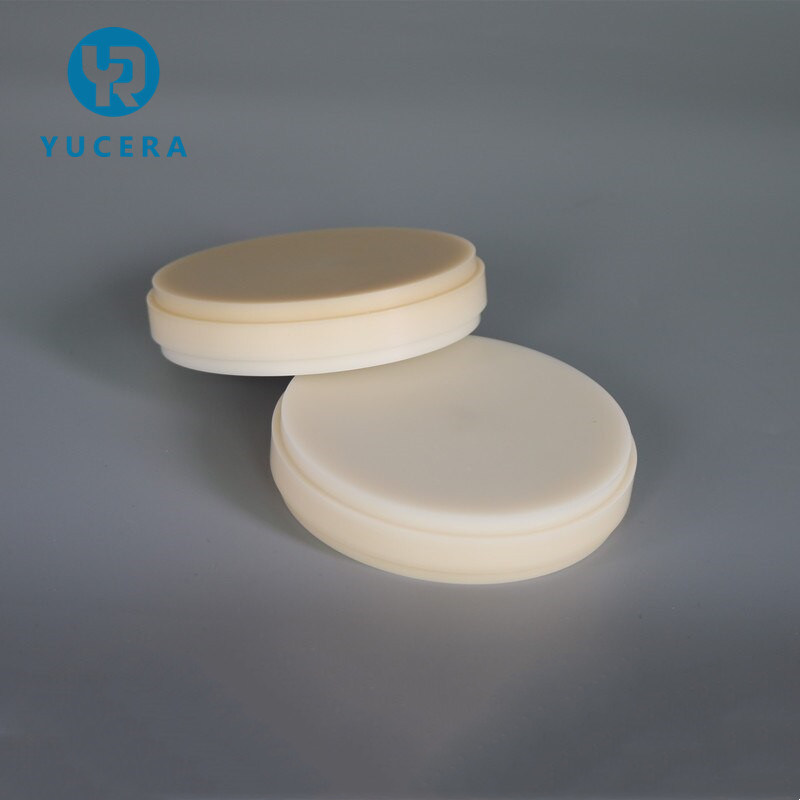 PMMA monocouche dentaire premium Yucera Cad Cam pour une clarté et une résistance supérieures en prothèses