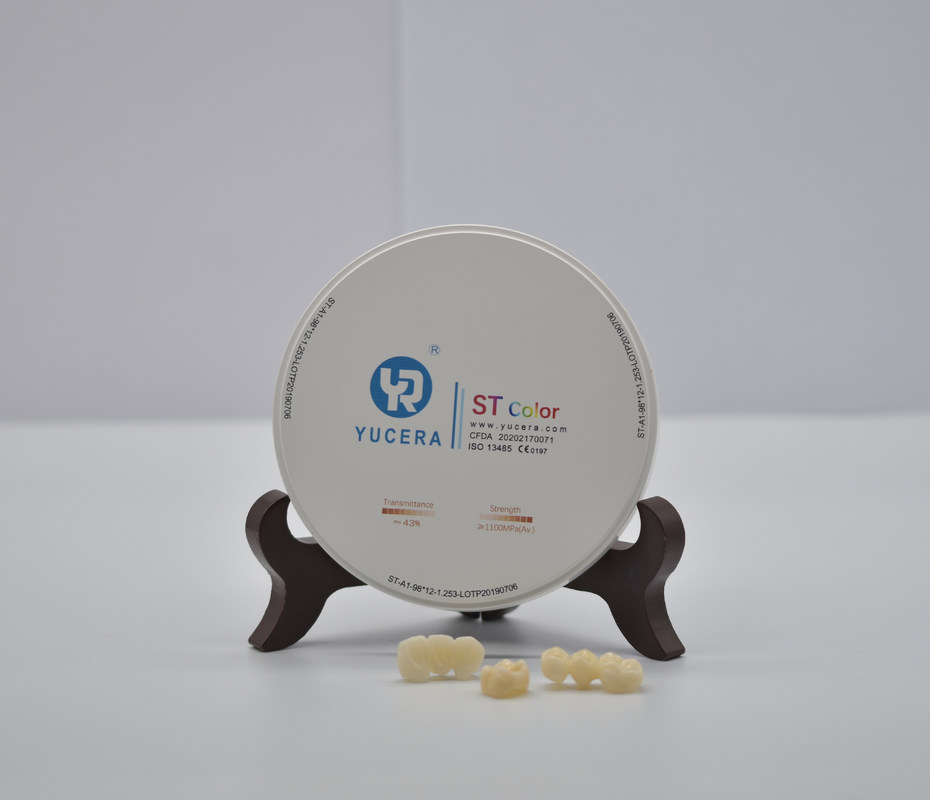 Comptez sur les matériaux en zircone STwhite de Yucera pour des résultats dentaires durables et esthétiquement supérieurs