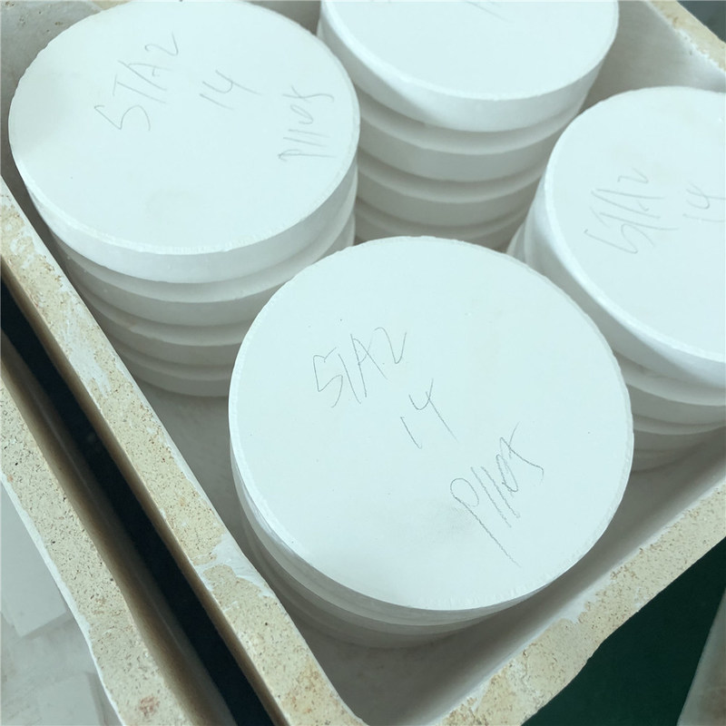 Blocs de zircone dentaire blanc Yucera HT - Solution économique pour des restaurations de haute qualité